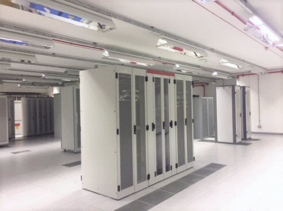 EE Switch, Hamilton, Scotland EE